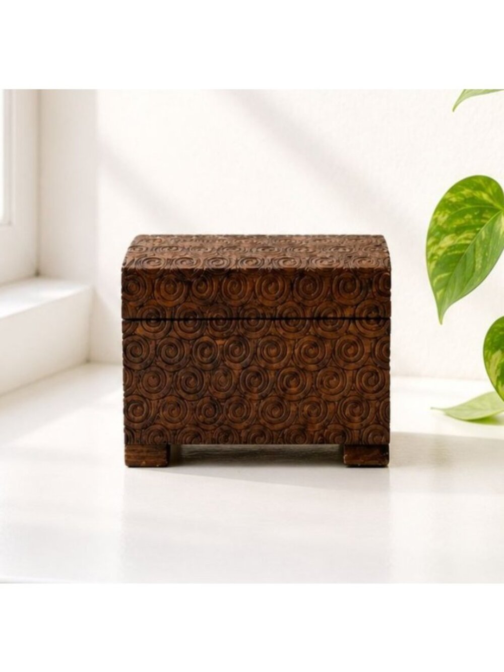 Hand-Carved Wooden Jewelry Box With Swirl Pattern - Antique Style Decorative Sto